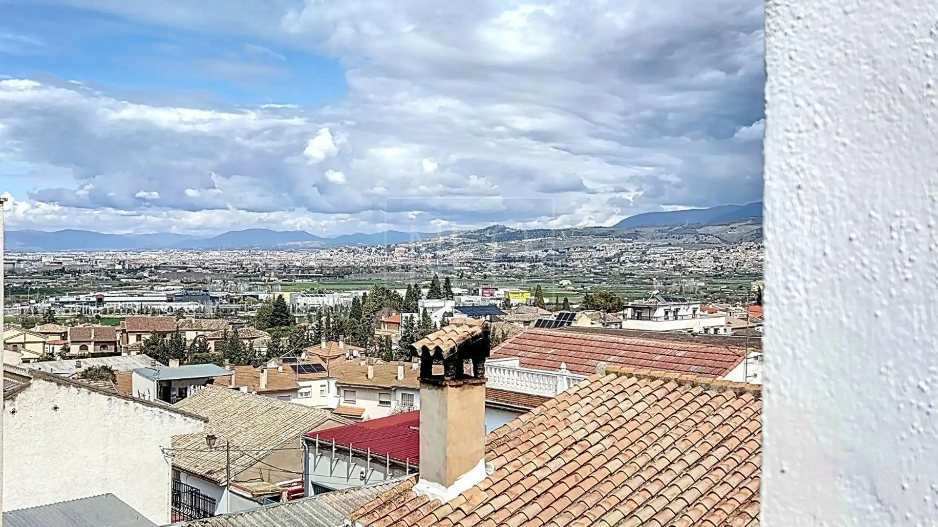 Casa adosada en venta en GRANJA, La Zubia Ciudad