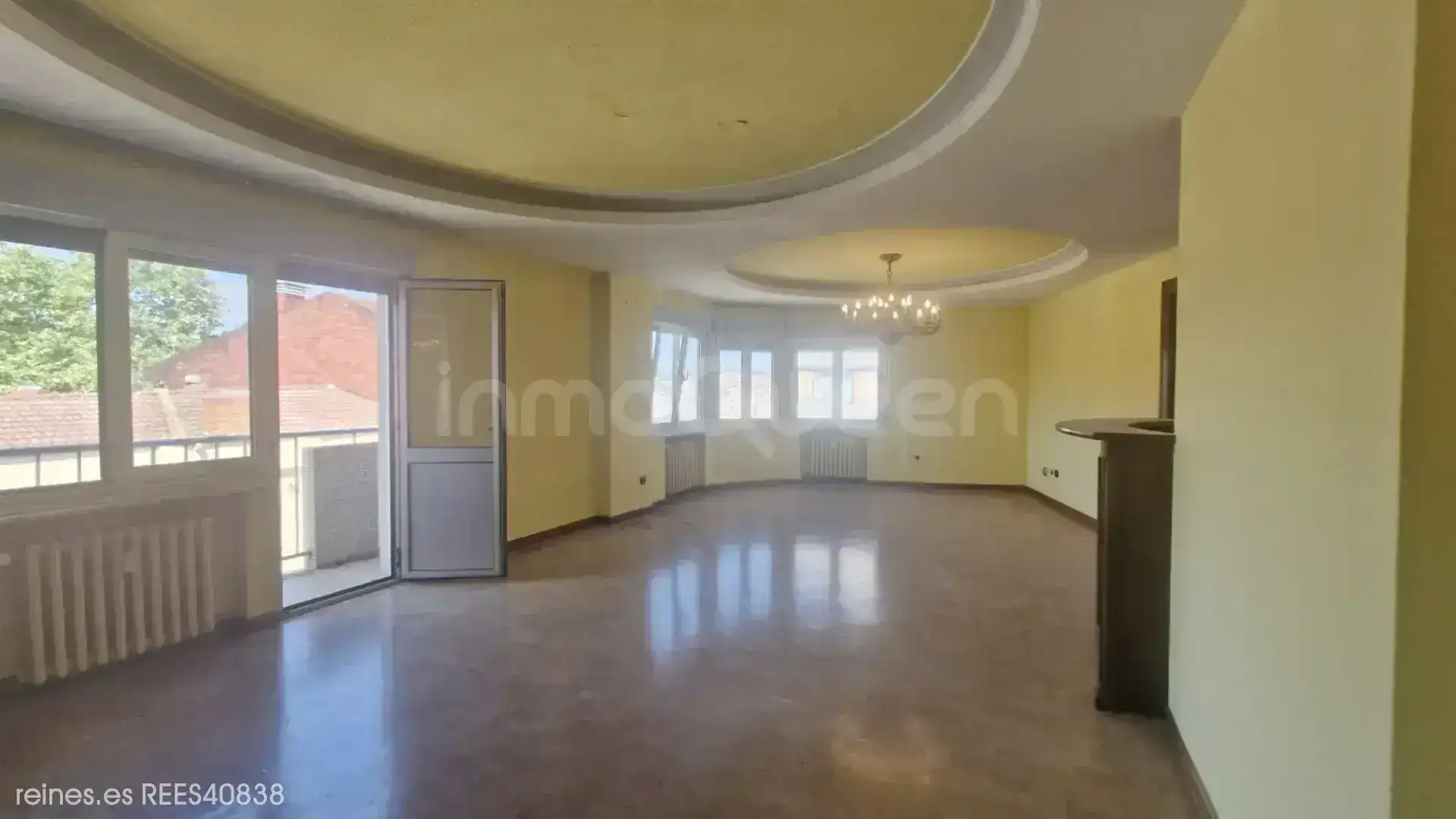 Sala de estar de Piso en venta en Siero con Calefacción y Terraza