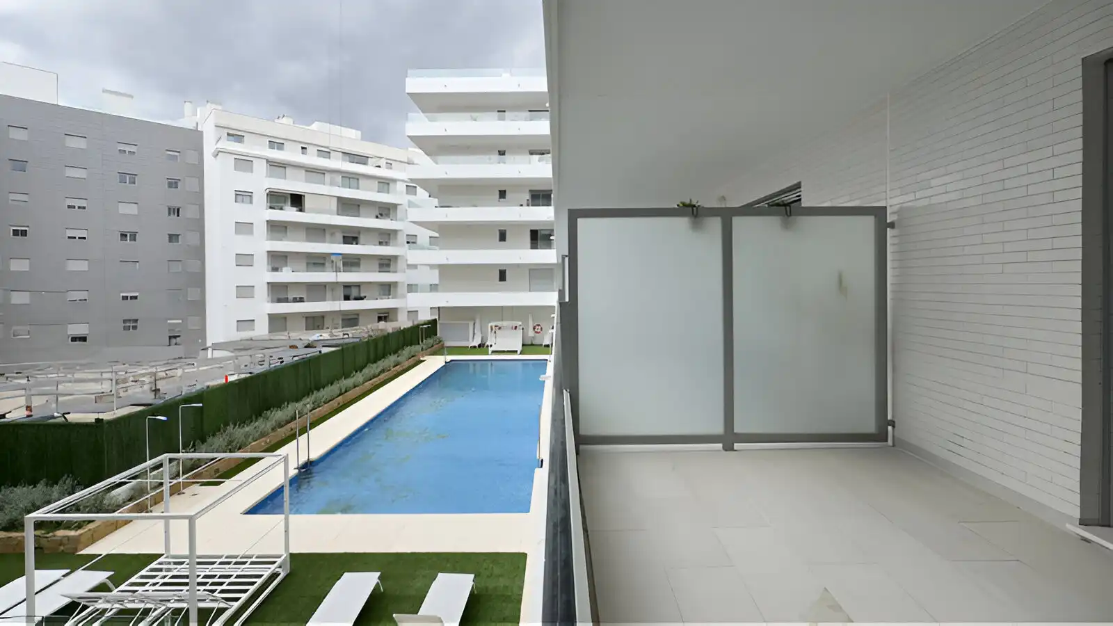 Apartament amb piscina en venda a Nueva Andalucía, imagen 9