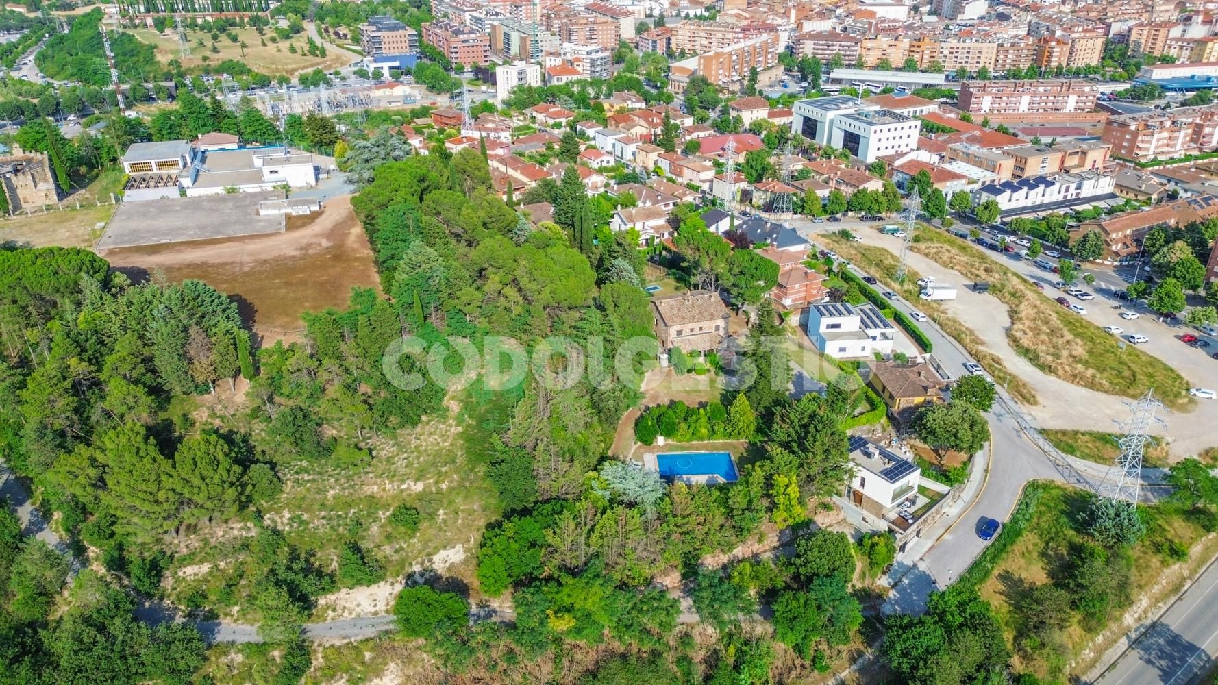 Residencial en venda en Vic