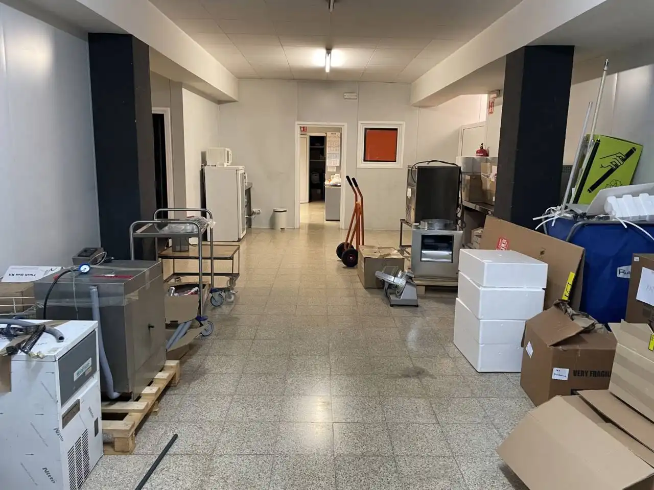 Business premises for sale in Olot, imagen 6