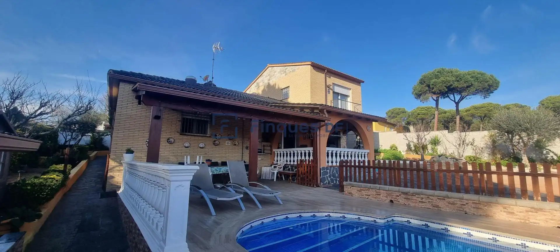 Xalet amb jardí en venda a La Goba, imagen 3