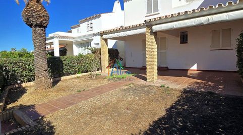 Foto 3 de Casa adosada en venta en Pueblo Andaluz, Caño Guerrero, Almonte