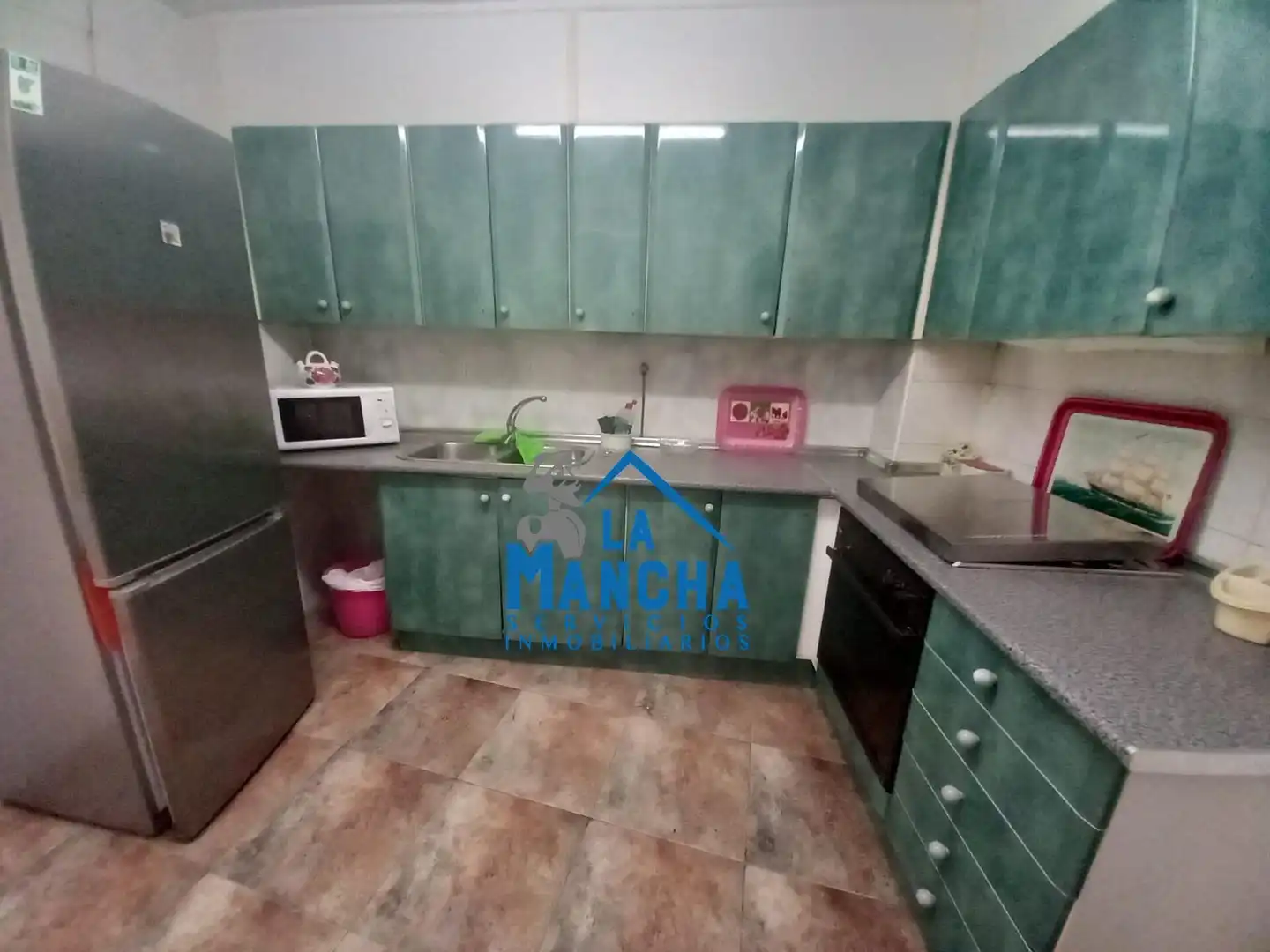 Cuina de Finca rústica en venda en Casas de Juan Núñez amb Moblat i Balcó