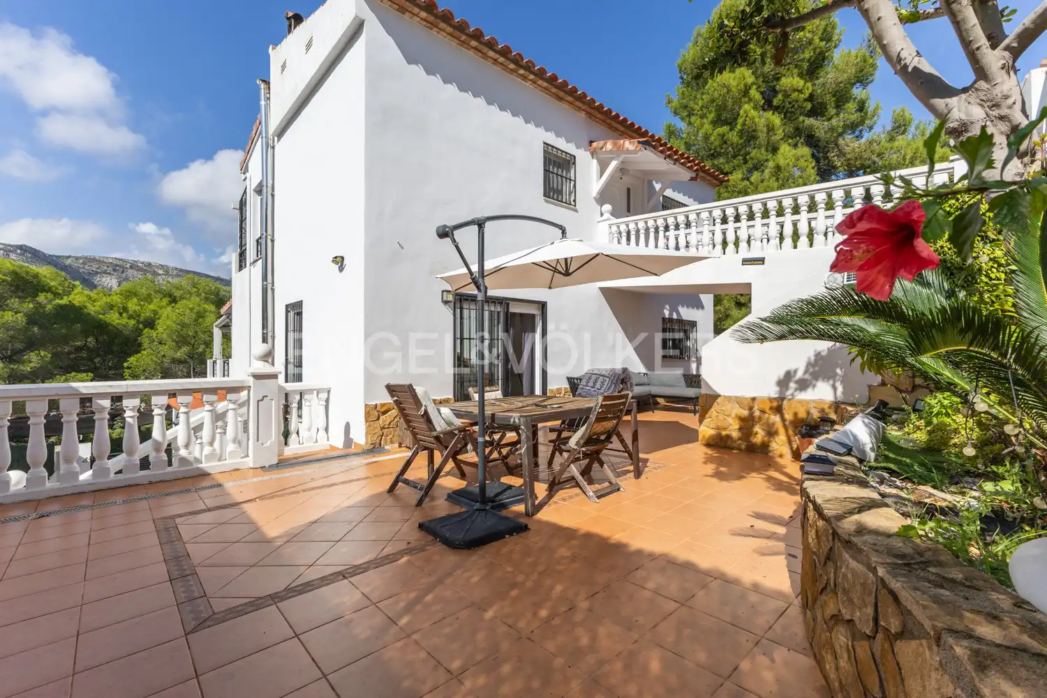 Vista exterior de Casa o xalet en venda en Oropesa del Mar / Orpesa amb Aire condicionat, Calefacció i Jardí privat