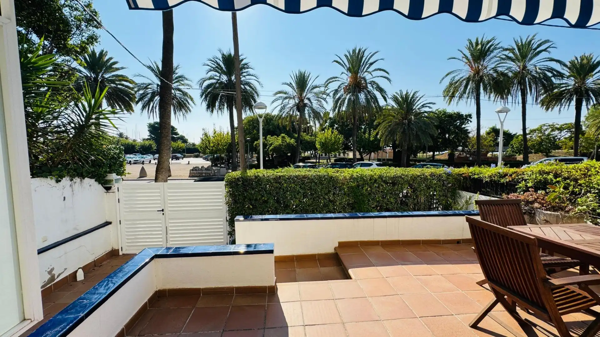 Terrasse von Erdgeschoss zur Miete in Vilanova i la Geltrú mit Klimaanlage, Heizung und Terrasse