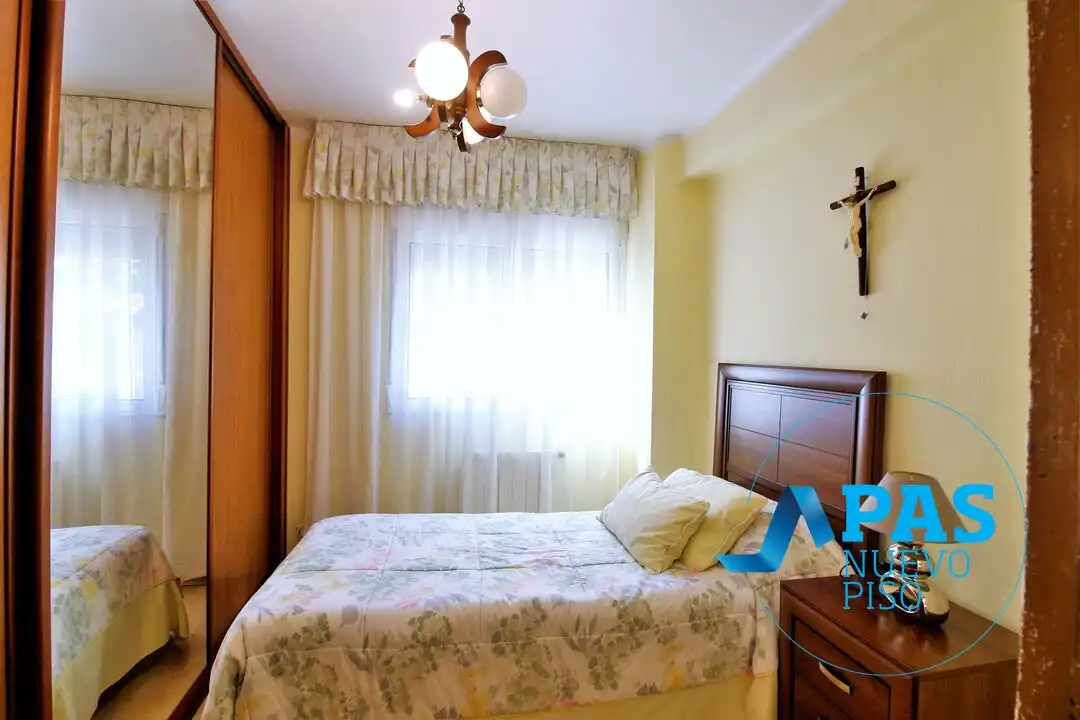 Habitación de Piso en venta en Santander con Calefacción