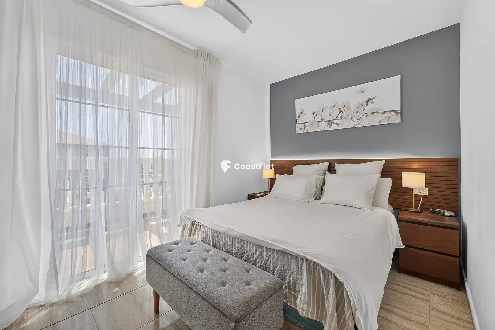 Habitación de Dúplex en venta en Granadilla de Abona con Terraza y Piscina comunitaria