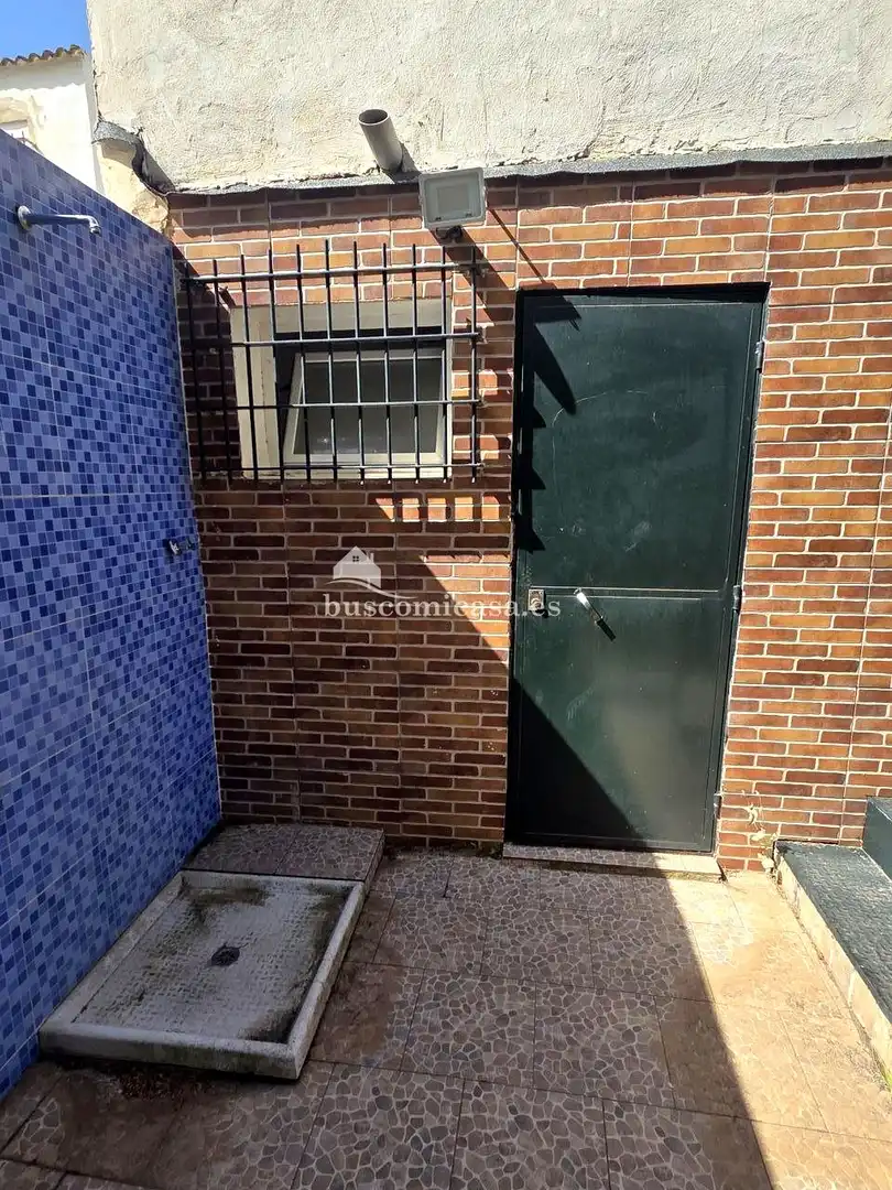 Vista exterior de Casa o xalet en venda en Pegalajar amb Aire condicionat, Terrassa i Traster