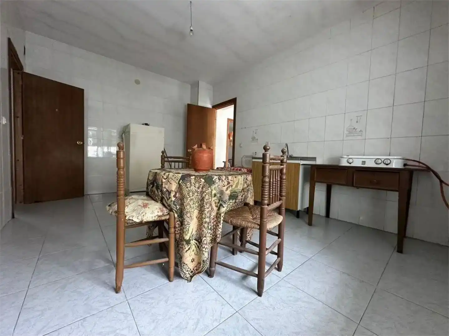 Kitchen of Flat for sale in Torrequemada  with Storage room