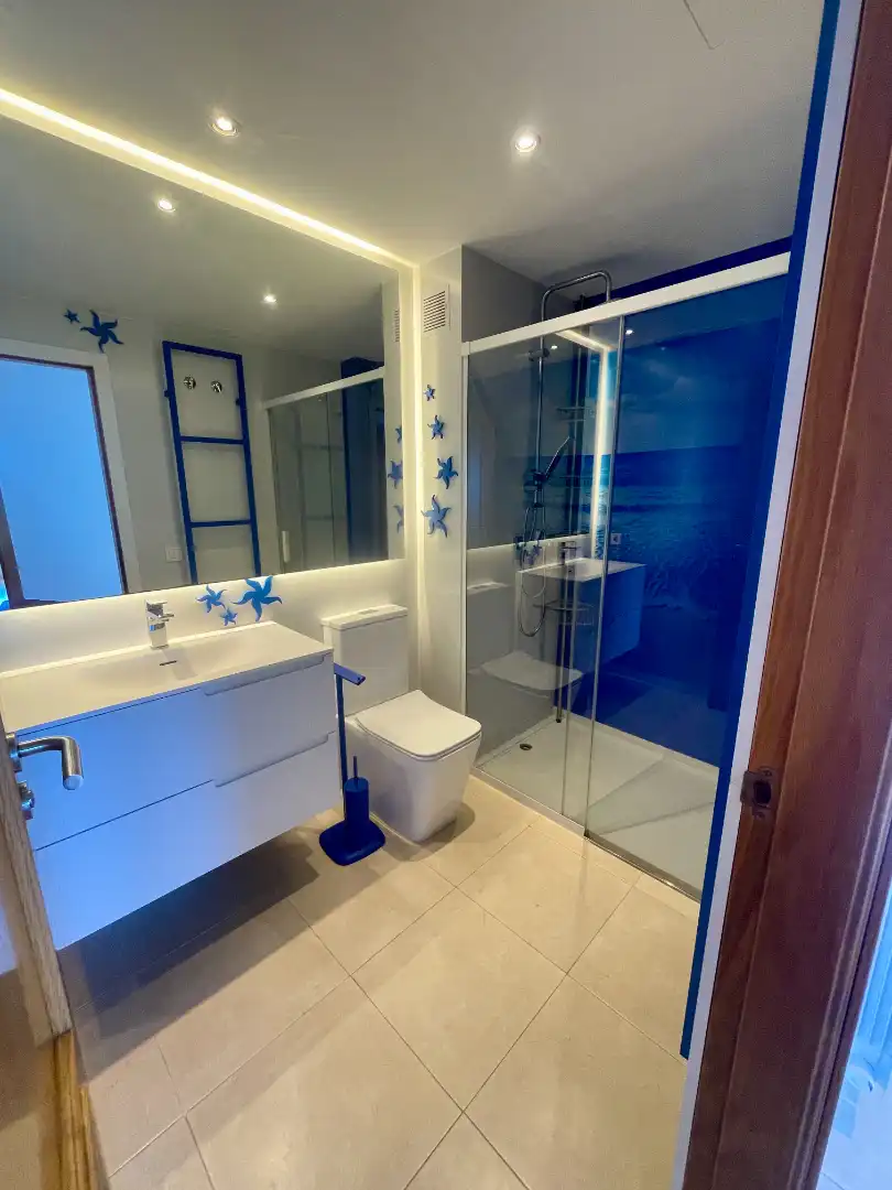 Badezimmer von Dachboden zur Miete in Son Servera mit Klimaanlage, Heizung und Terrasse