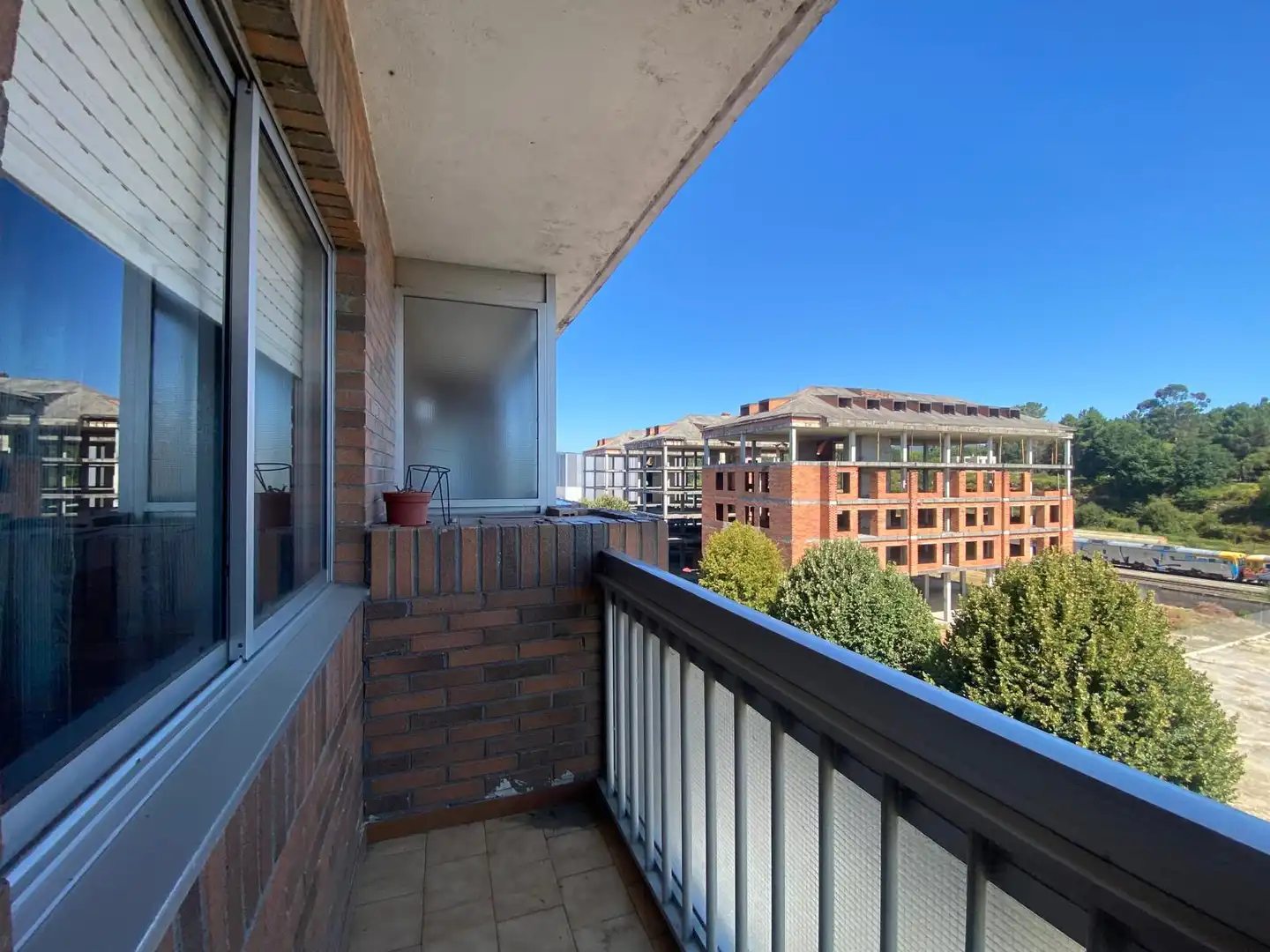 Terrassa de Pis en venda en O Carballiño   amb Calefacció, Parquet i Moblat