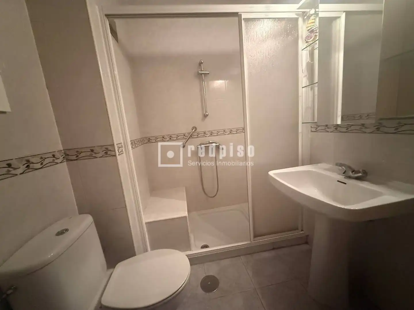 Piso con ascensor en venta en Plan Sur - Amistad, imagen 9