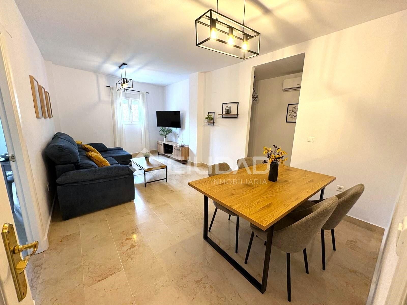 Sala de estar de Piso en venta en Sanlúcar de Barrameda con Aire acondicionado y Trastero