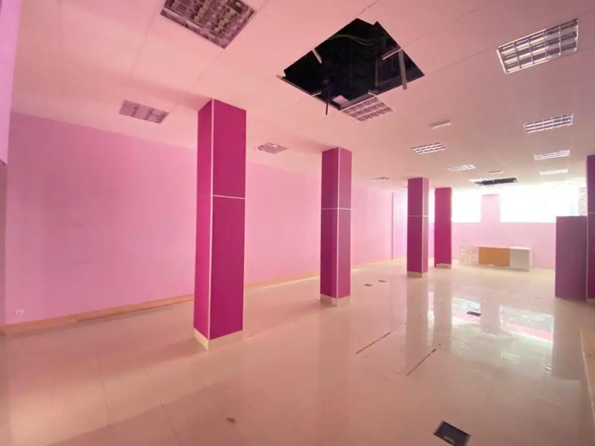 Local comercial en venda a Centro, imagen 5