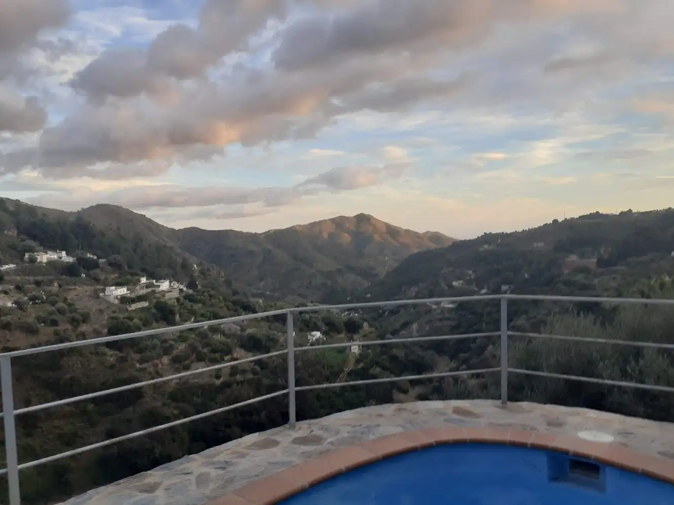 Casa rústica con piscina en venta en Calle Jaén 3, imagen 2