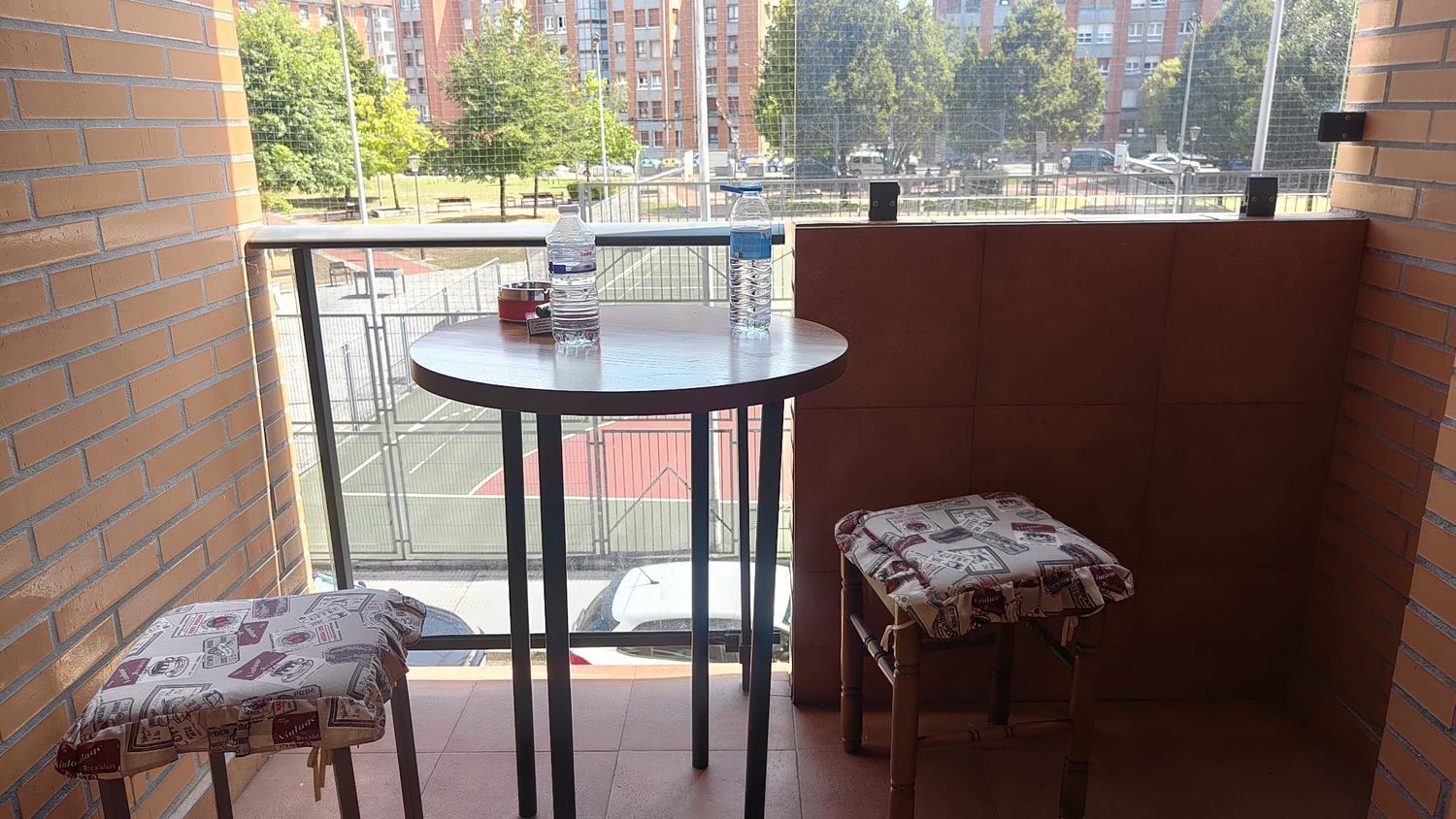 Terrassa de Pis en venda en Gijón  amb Calefacció, Terrassa i Piscina