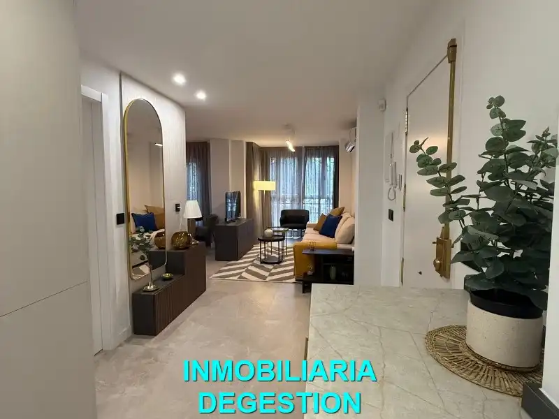Exterior view of Flat for rent in Linares  with Air Conditioner, Heating and Furnished
