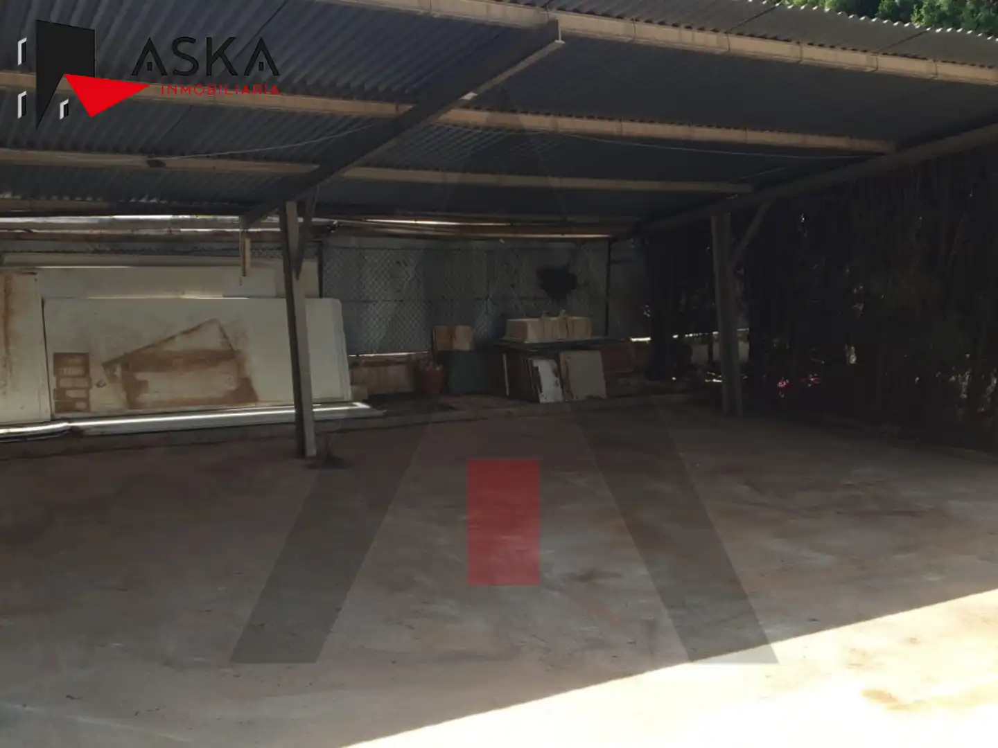 Casa o xalet en venda en Montserrat amb Jardí privat, Traster i Piscina