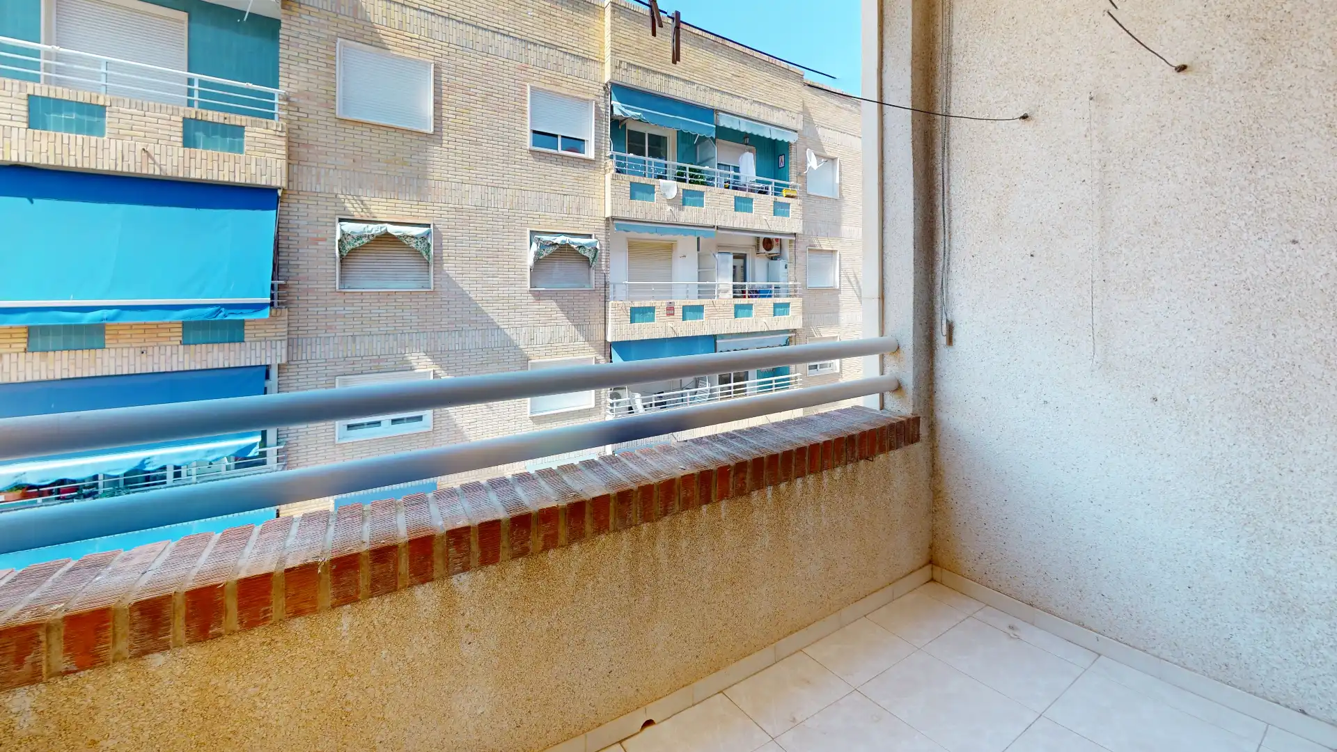 Terrassa de Pis en venda en Torrevieja amb Aire condicionat, Moblat i Balcó