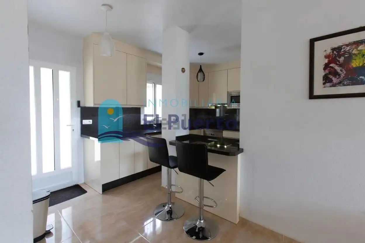 Cocina de Dúplex en venta en Cartagena con Aire acondicionado, Calefacción y Jardín privado