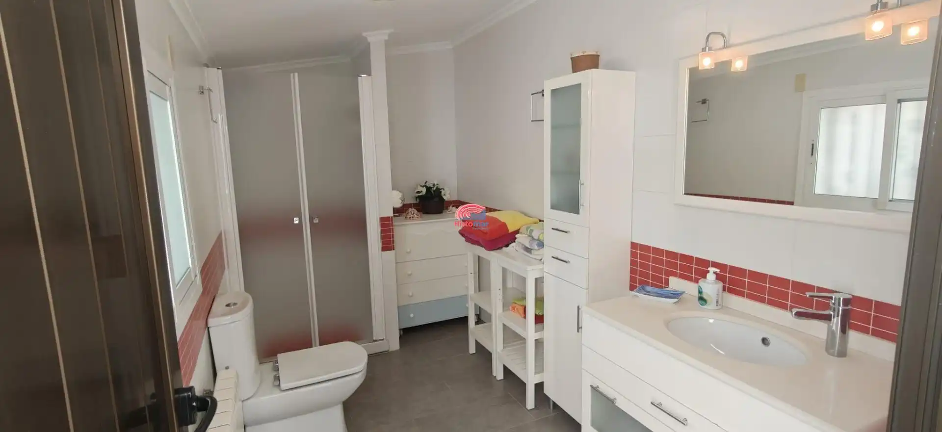 Bathroom of Houses for sale in Sagunto / Sagunt  with Air Conditioner, Heating and Private garden