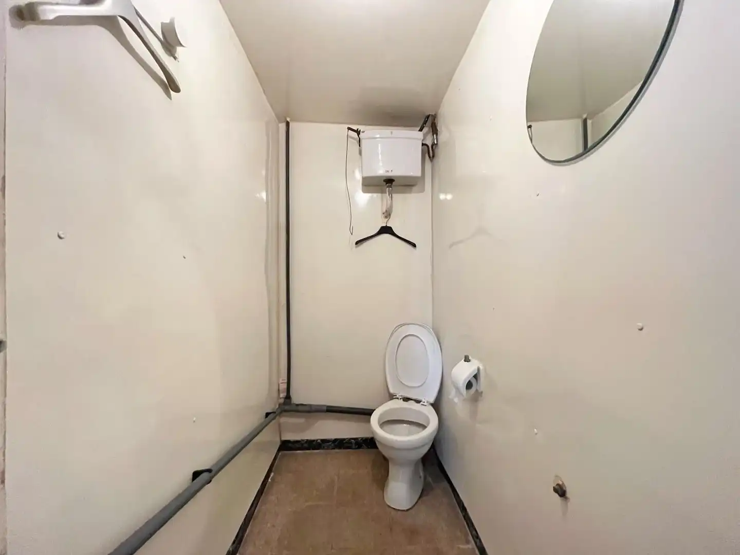 Bathroom of Commercial properties for sale in Terrassa