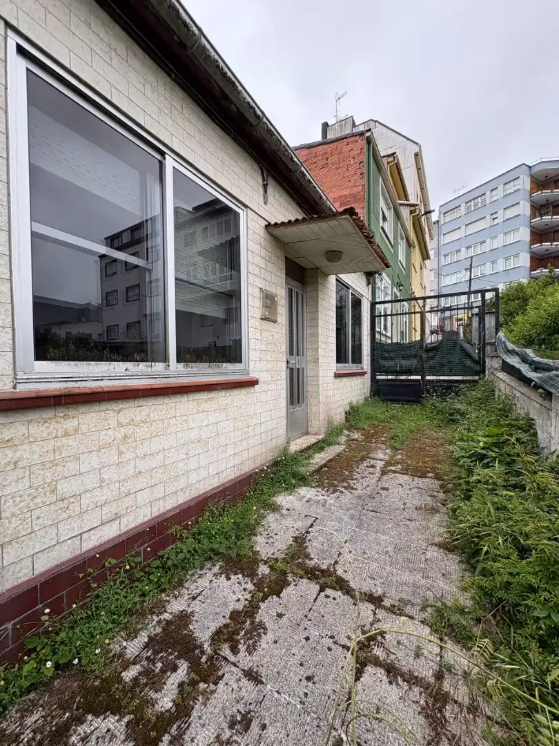 Exterior view of Houses for sale in Betanzos  with Private garden, Furnished and Oven