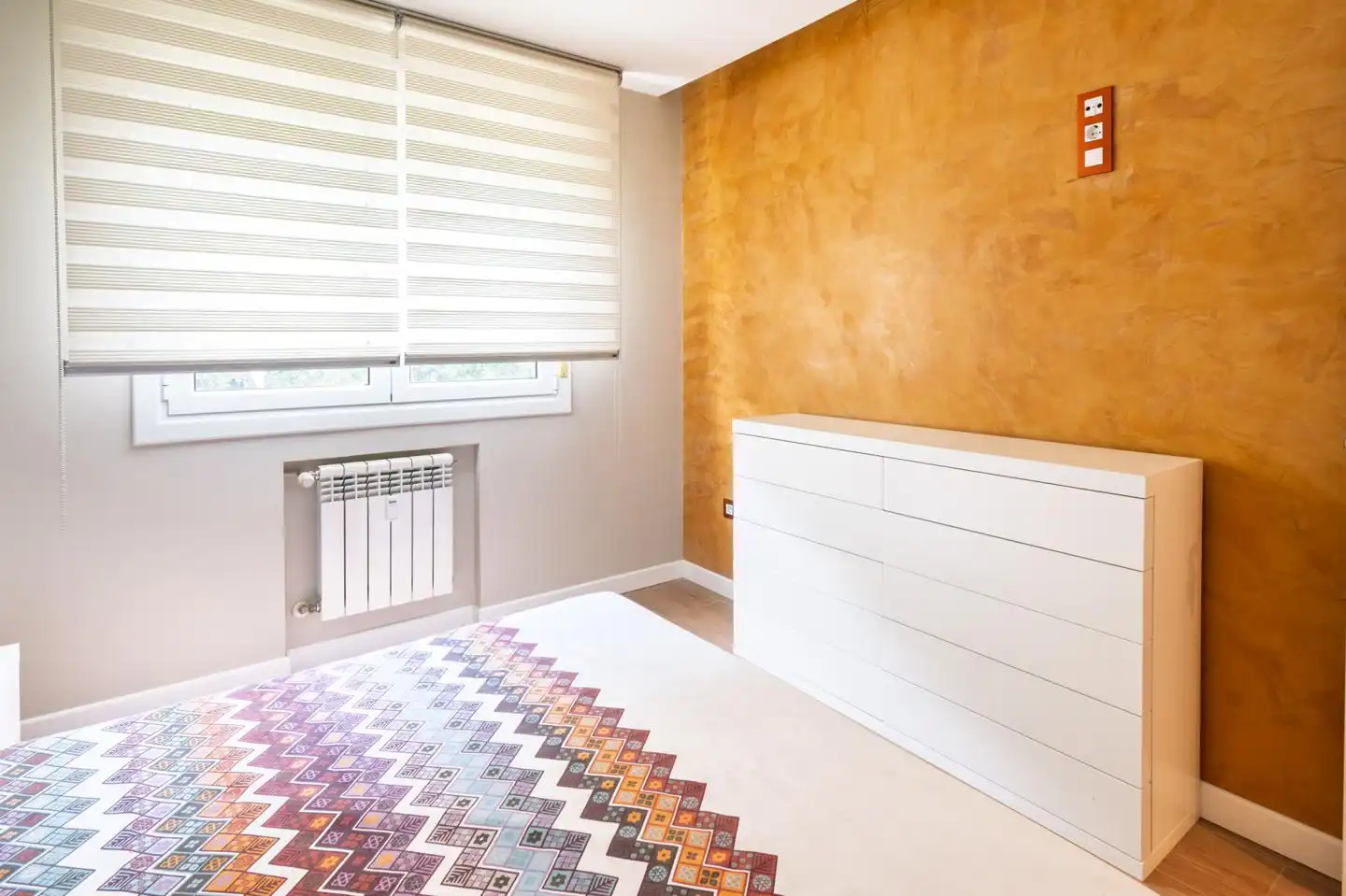 Dormitori de Pis en venda en  Pamplona / Iruña amb Calefacció, Parquet i Moblat