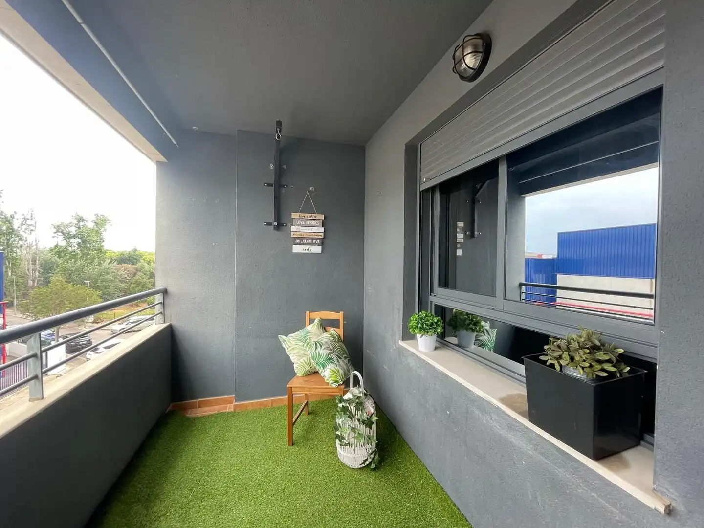 Terraza de Piso en venta en Oliva con Terraza, Trastero y Amueblado