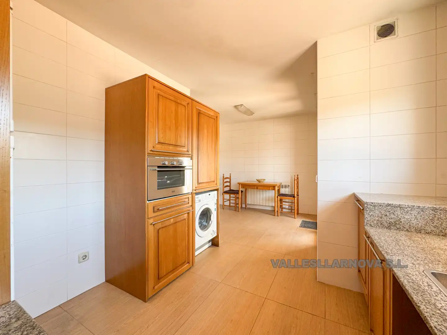 Cocina de Casa o chalet en venta en Mollet del Vallès con Calefacción, Jardín privado y Parquet