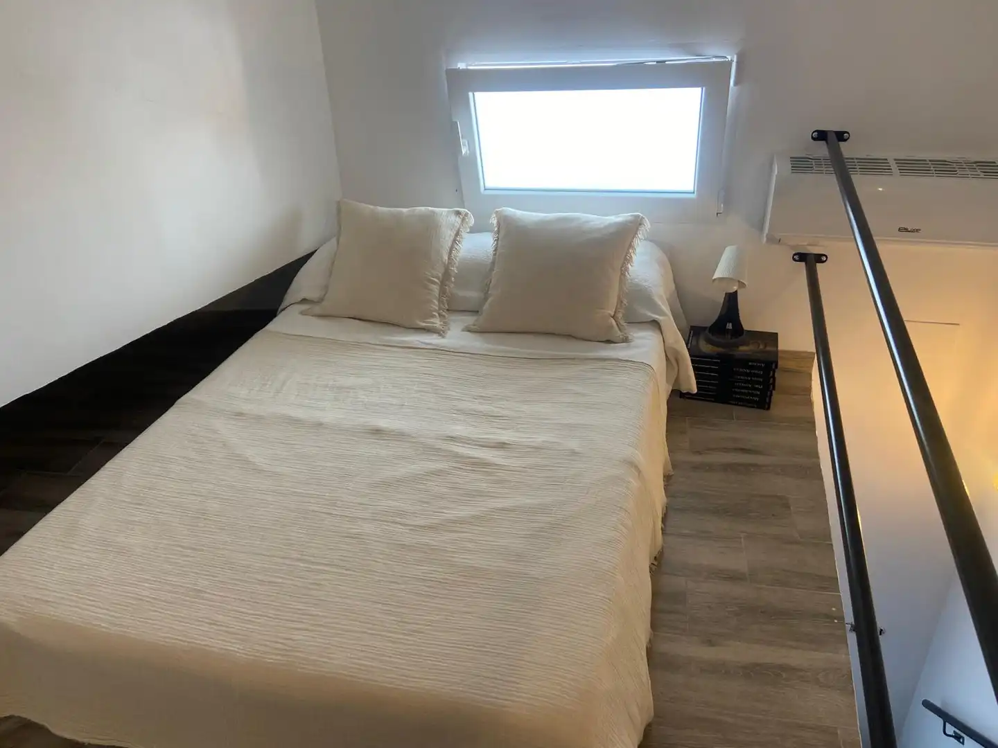 Bedroom of Apartments for rent in Colmenar  with Air Conditioner, Furnished and Washing machine