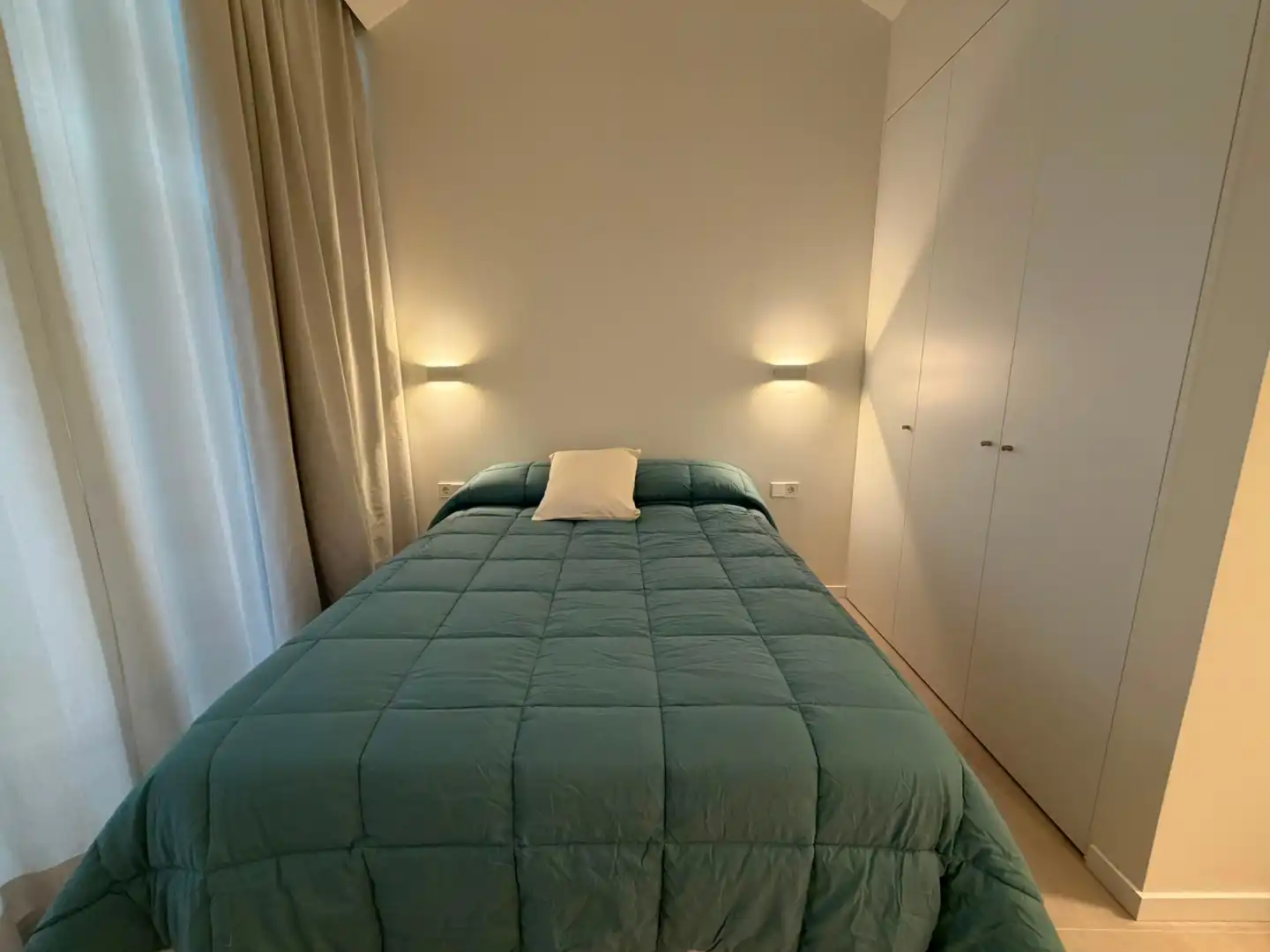 Habitación de Piso para compartir en Valencia con Aire acondicionado, Calefacción y Terraza