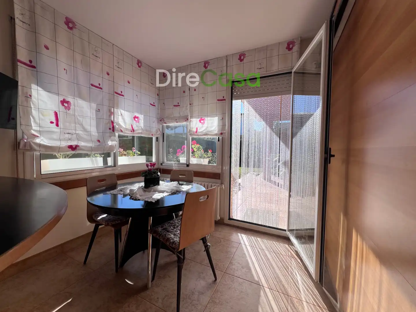 Comedor de Casa o chalet en venta en Móra d'Ebre con Aire acondicionado, Calefacción y Jardín privado