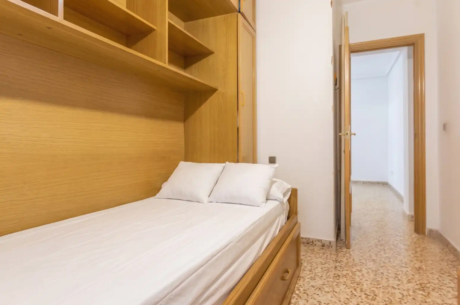 Flat with terrace for sale in La Constitución - Canaleta, imagen 16