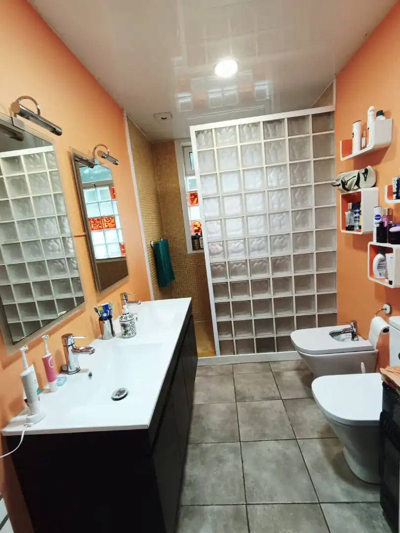 Baño de Casa o chalet en venta en Piera con Aire acondicionado, Calefacción y Jardín privado