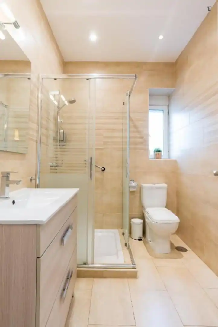 Bany de Apartament de lloguer en Málaga amb Aire condicionat, Moblat i Forn