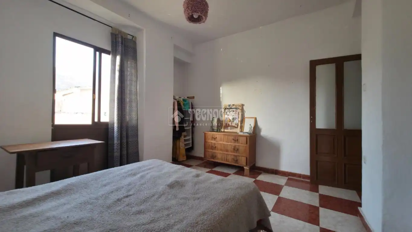 Detached homes for sale in Órgiva