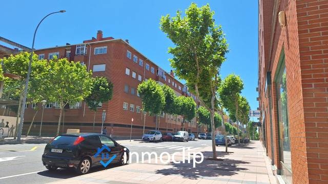Local comercial en Venta en CALLE SOMOSANCHO en Zurguén