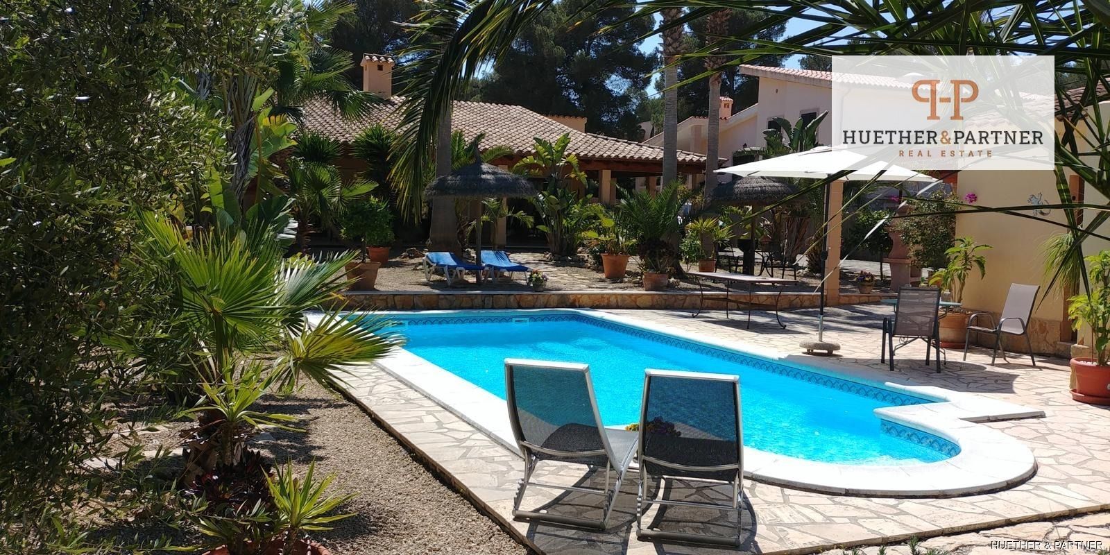 Swimming pool of Houses for sale in Manacor  with Air Conditioner, Heating and Private garden