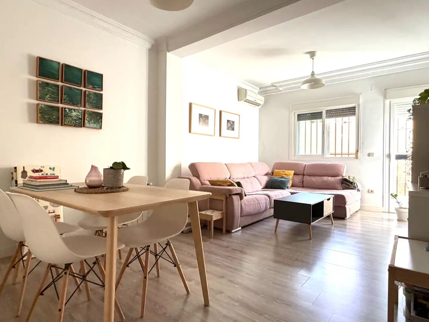 Sala de estar de Casa o chalet en venta en Plasencia con Aire acondicionado, Calefacción y Terraza