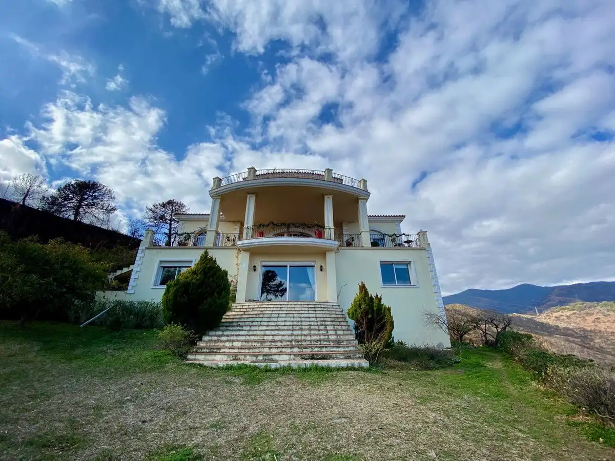 Exterior view of Houses for rent in Estepona  with Air Conditioner, Heating and Private garden