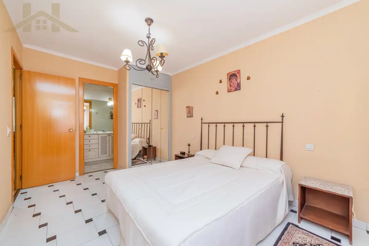 Bedroom of Flat for sale in Torrelodones  with Heating, Storage room and Furnished