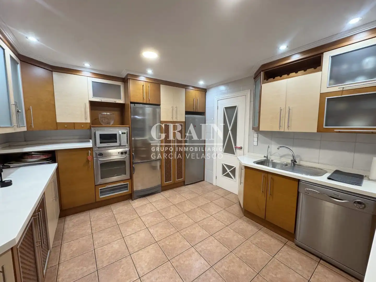 Kitchen of Flat for rent in Albacete  with Air Conditioner and Heating