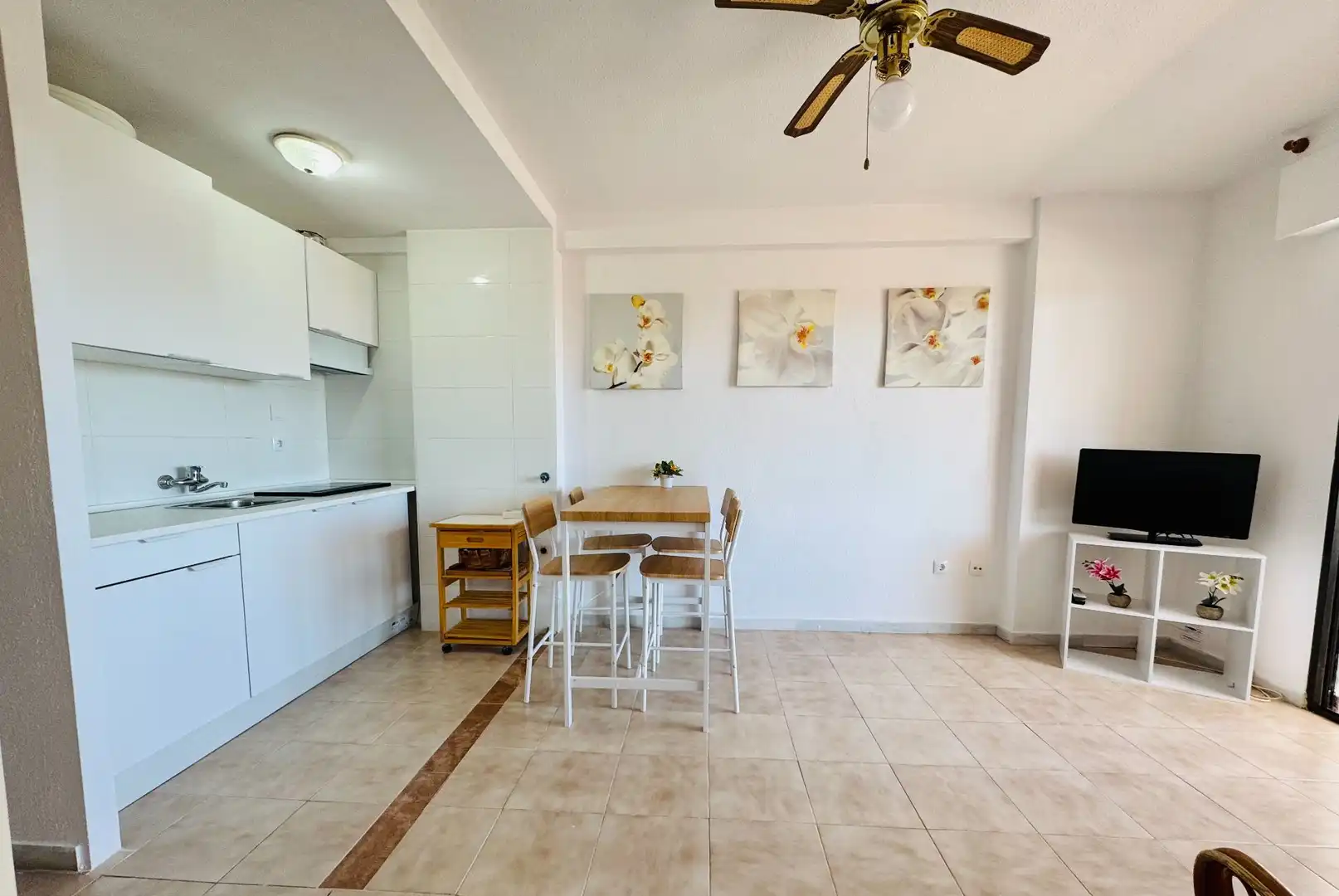 Kitchen of Apartments for sale in Torrevieja  with Heating, Terrace and Furnished