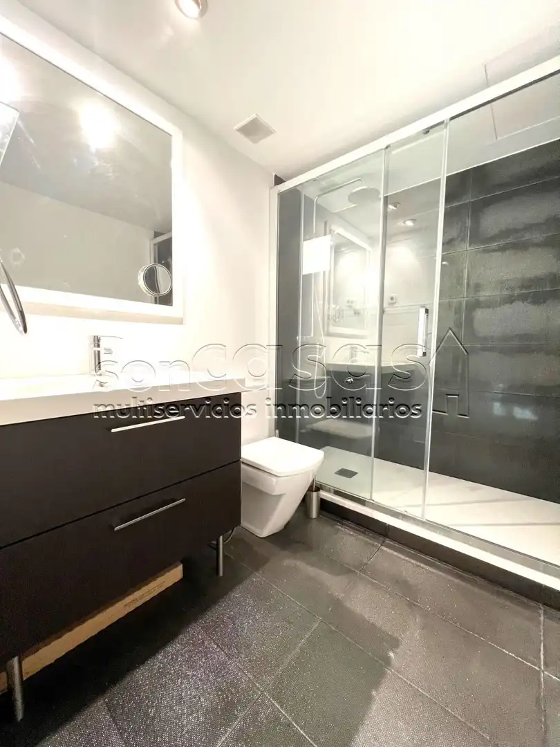 Badezimmer von Maisonette zur Miete in Alcobendas mit Klimaanlage, Heizung und Terrasse