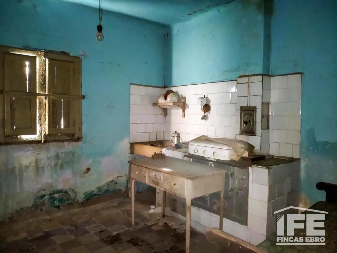Kitchen of Houses for sale in Grisén  with Private garden
