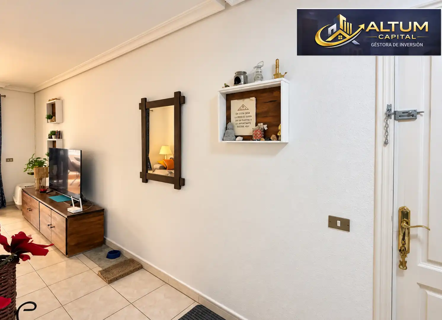 Flat for sale in Cabo Blanco