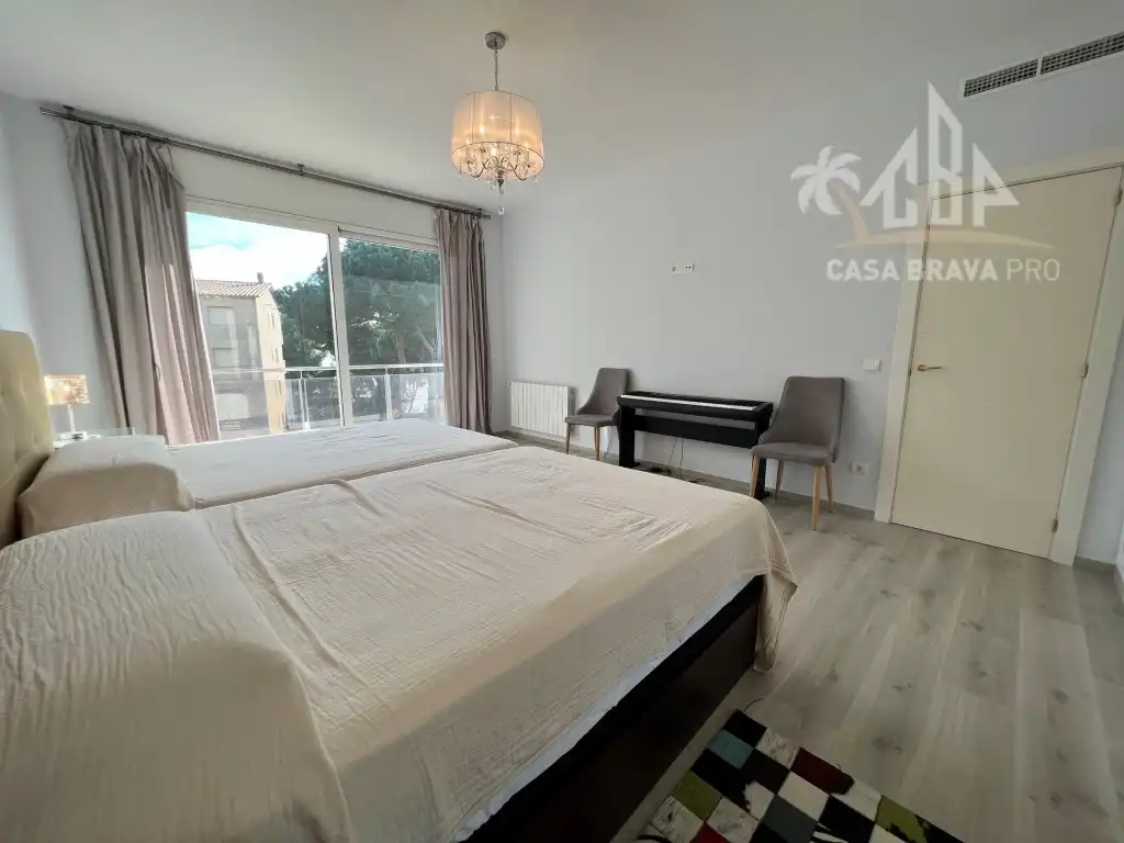 Dormitori de Casa o xalet en venda en Calonge i Sant Antoni