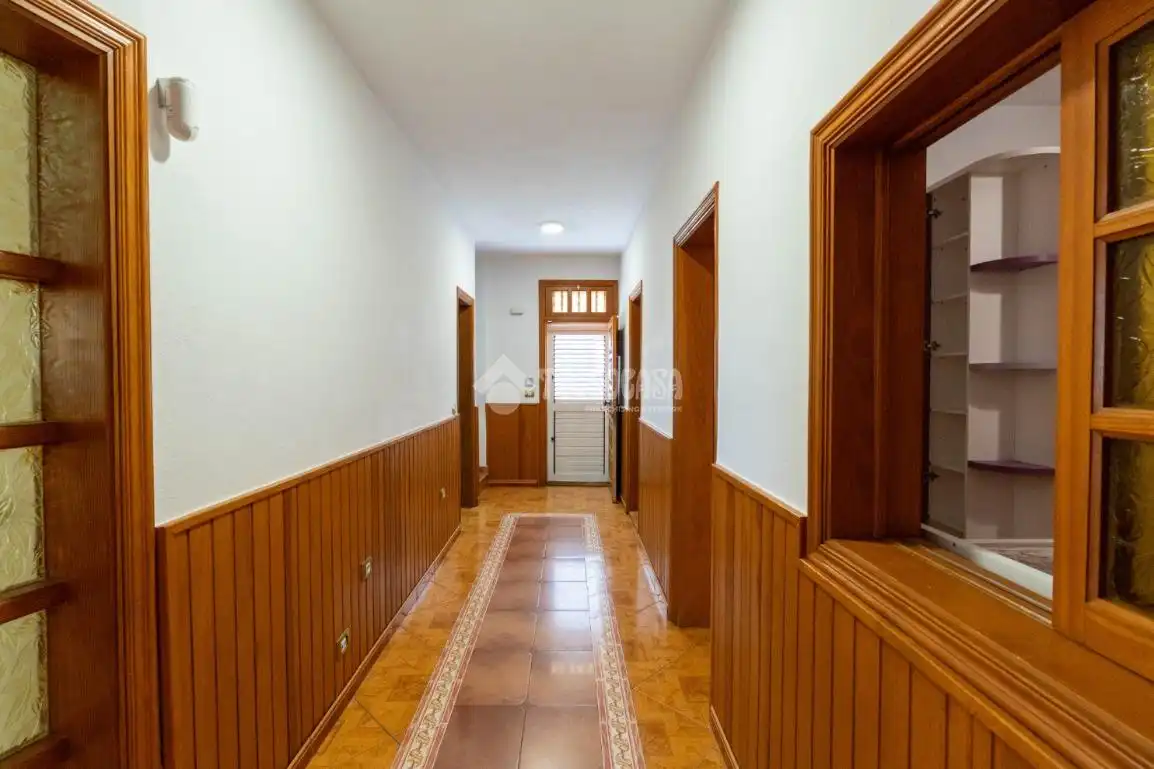 Casa aparellada en venda a Casco Urbano, imagen 6